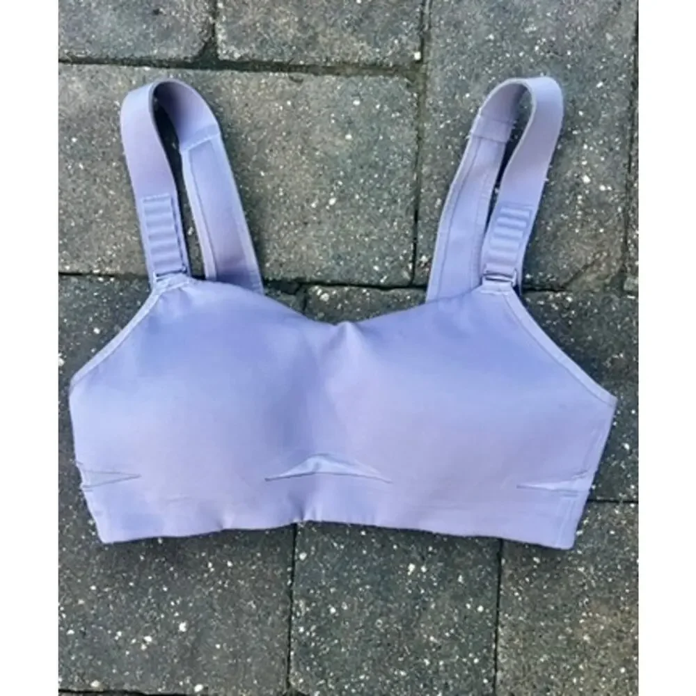 Lululemon Swift Speed sports athletic bra - High support 32c
